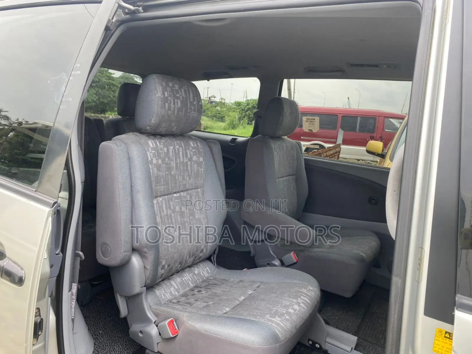 Toyota Previa Automatic 2002 Silver