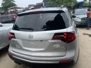 Acura MDX Technology Package SUV AWD (3.7L 6cyl 6A) 2012 Silver