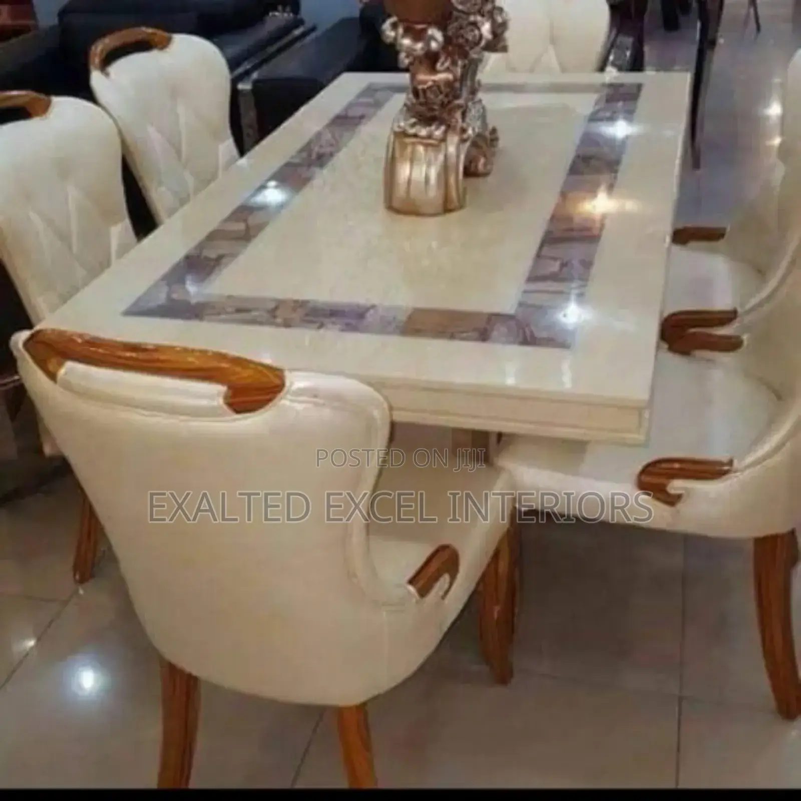 High Quality Dining Set