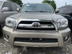 Toyota 4-Runner Limited 2008 Gold