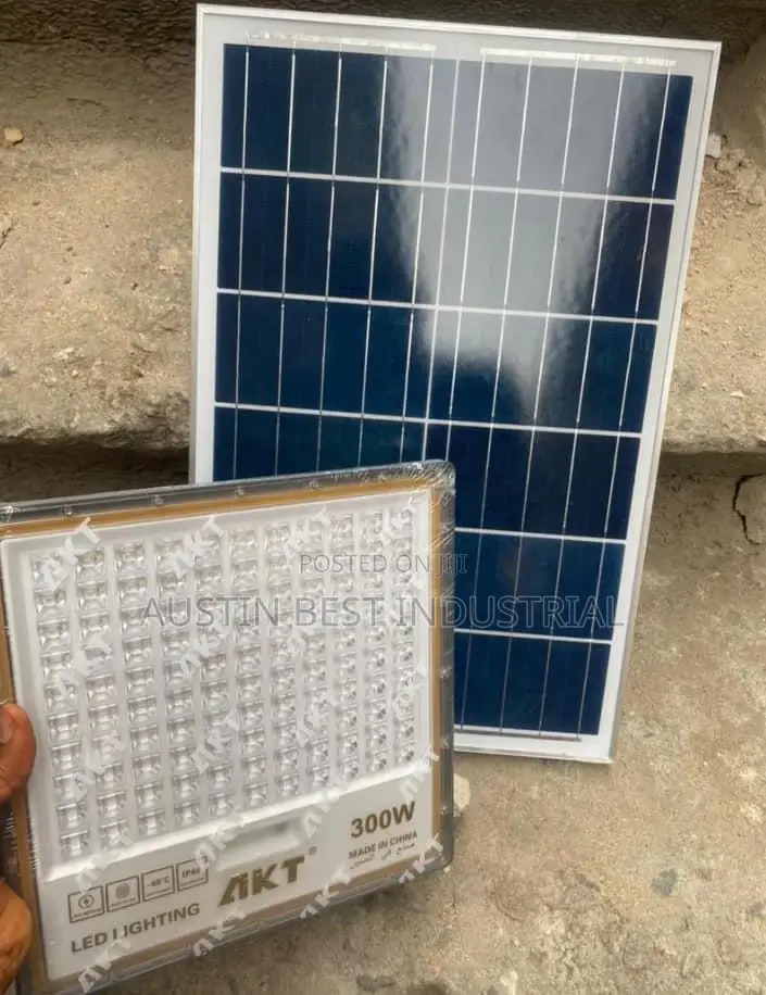 AKT Solar Flood Light
