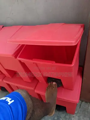 Plastic Pedal Bin