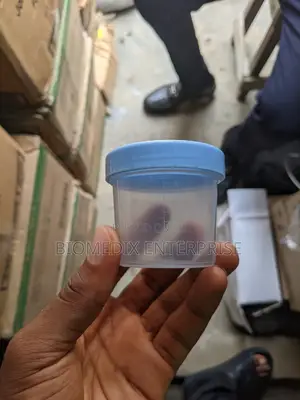 Specimen Container