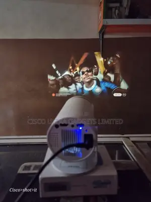Android TV Projector