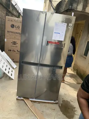 Highly Smart LG 688L Refrigerator