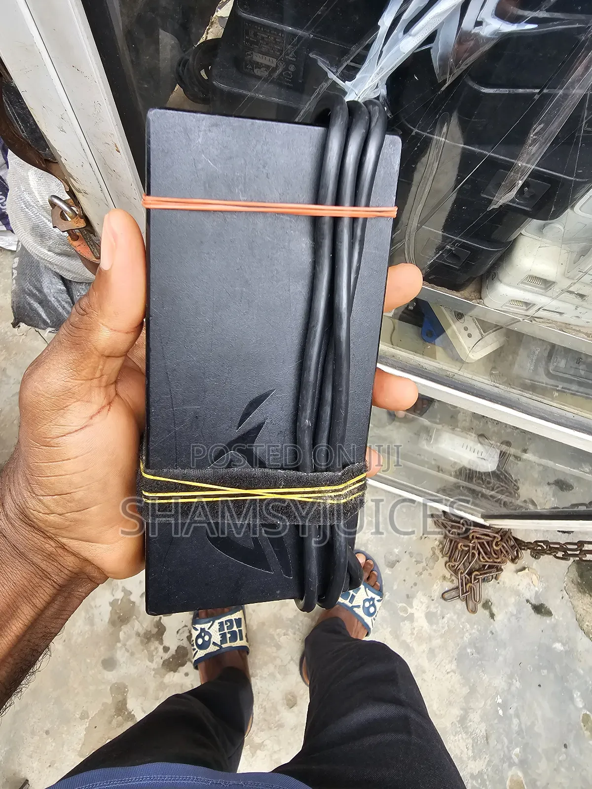 Asus Charger 230watts