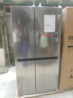 The Amazing Side by Side LG Refrigerator [257-Jlyl-B]
