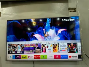 SAMSUNG 55" Series 6 Smart QLED Certified Ultra HD TV