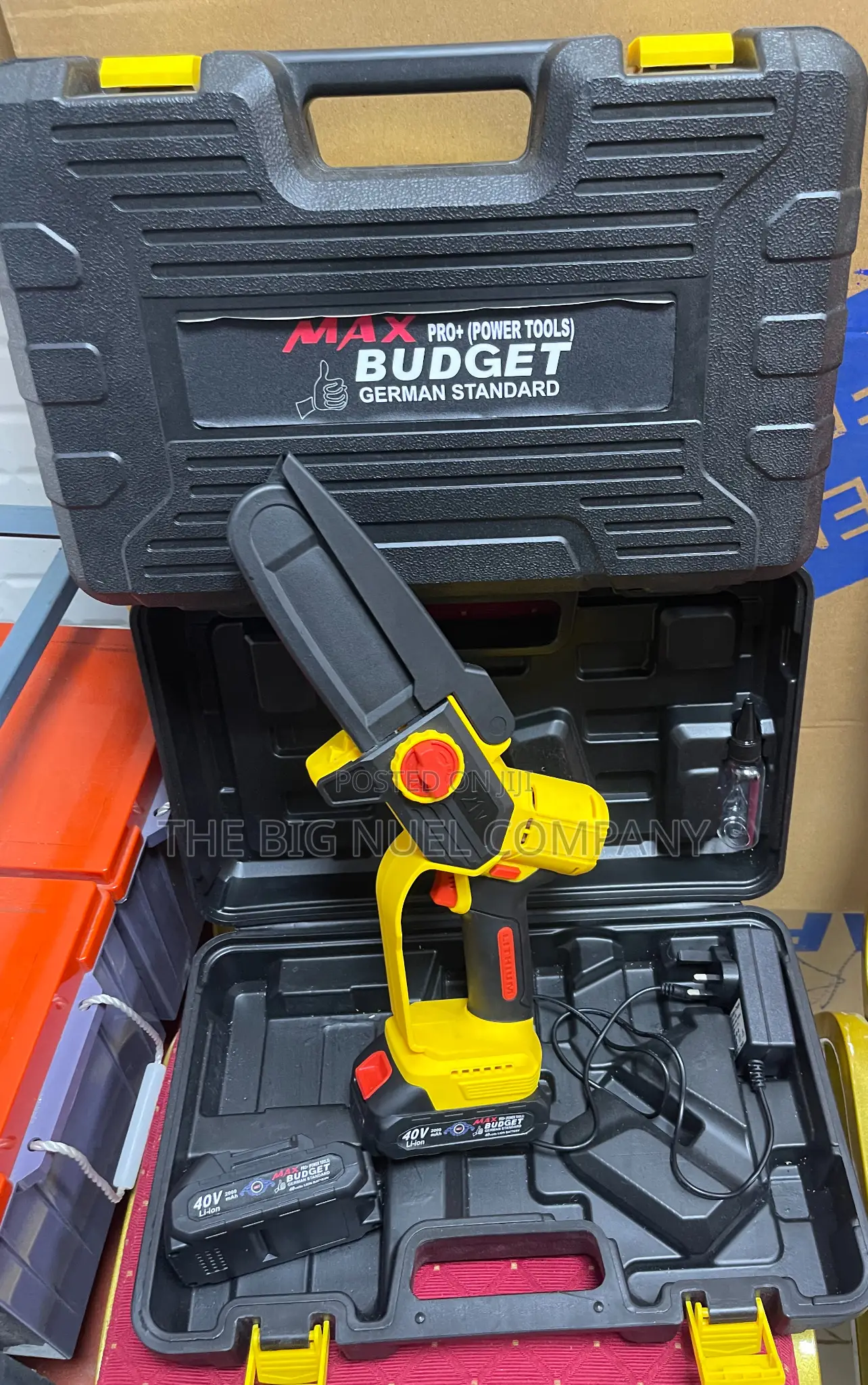 Chain Saw Machine Rechargeable 40V