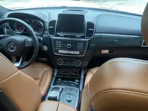 Mercedes-Benz GLE-Class AMG GLE 43 4MATIC 2018 White