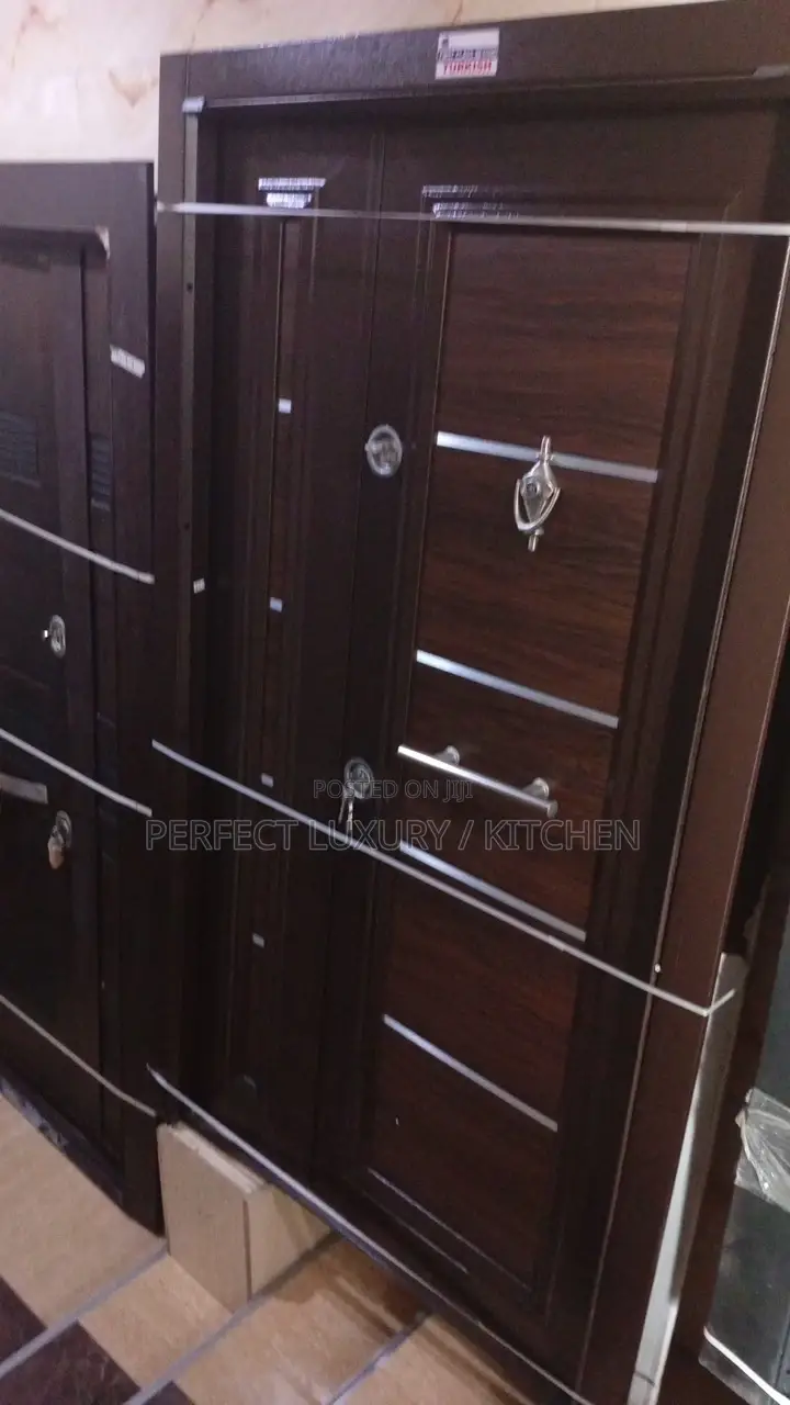 Thick Turkey Door
