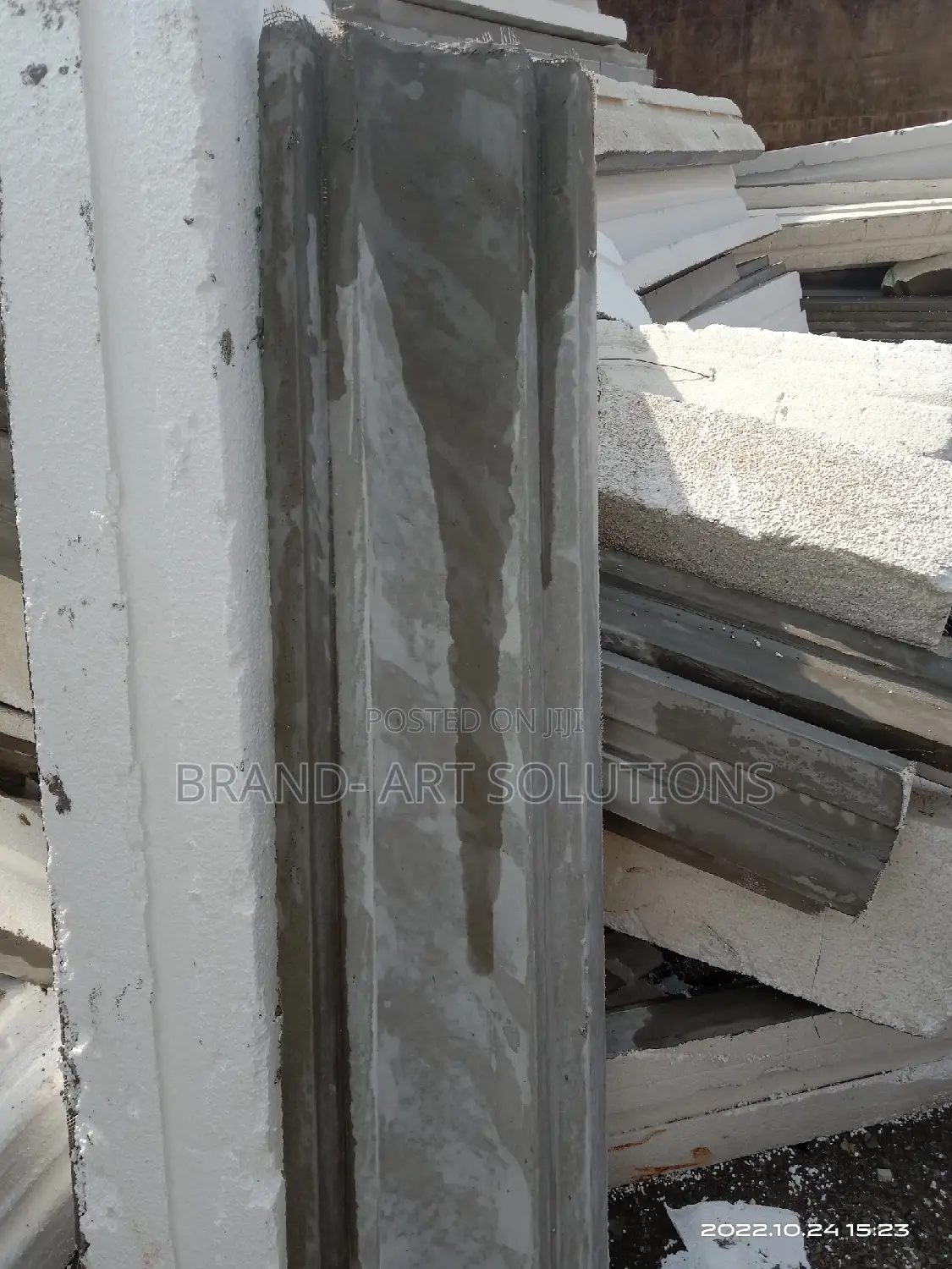 Parapet With Polystyrene Material