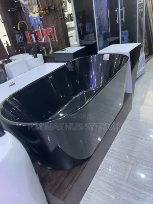 England Standard Black Bath Tob.