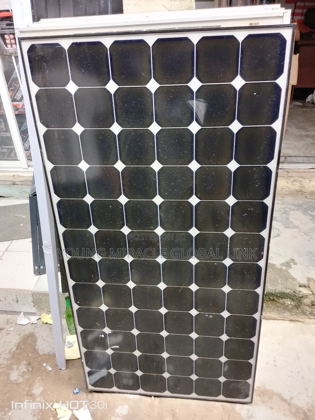 Sun Power 300w/72cells Solar Panel
