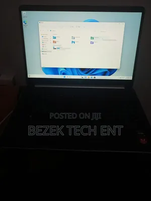 New Laptop HP Envy 15-Ep0xxx 8GB AMD Ryzen 3 SSD 128GB