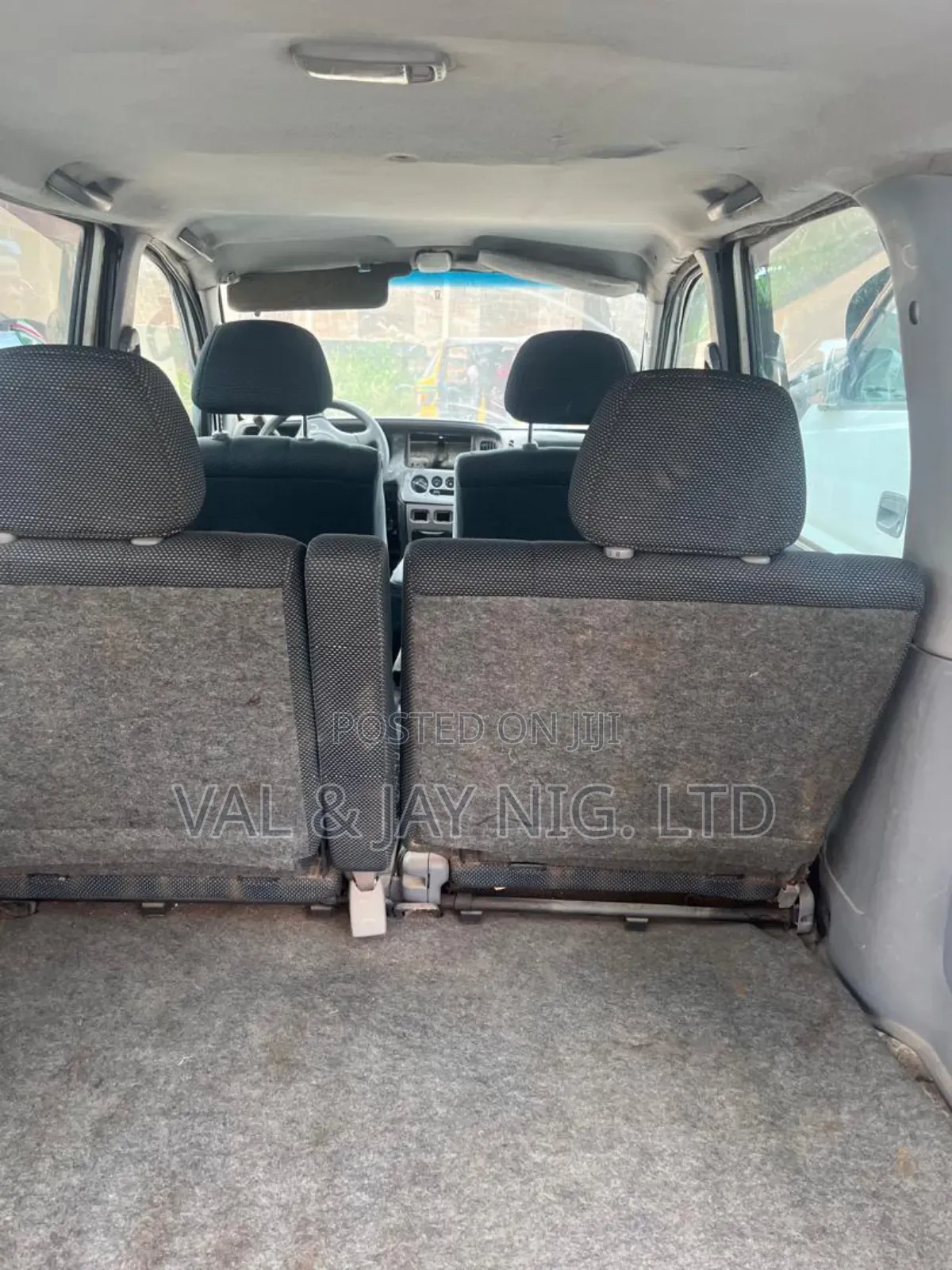 Daihatsu Hijet 2010 White