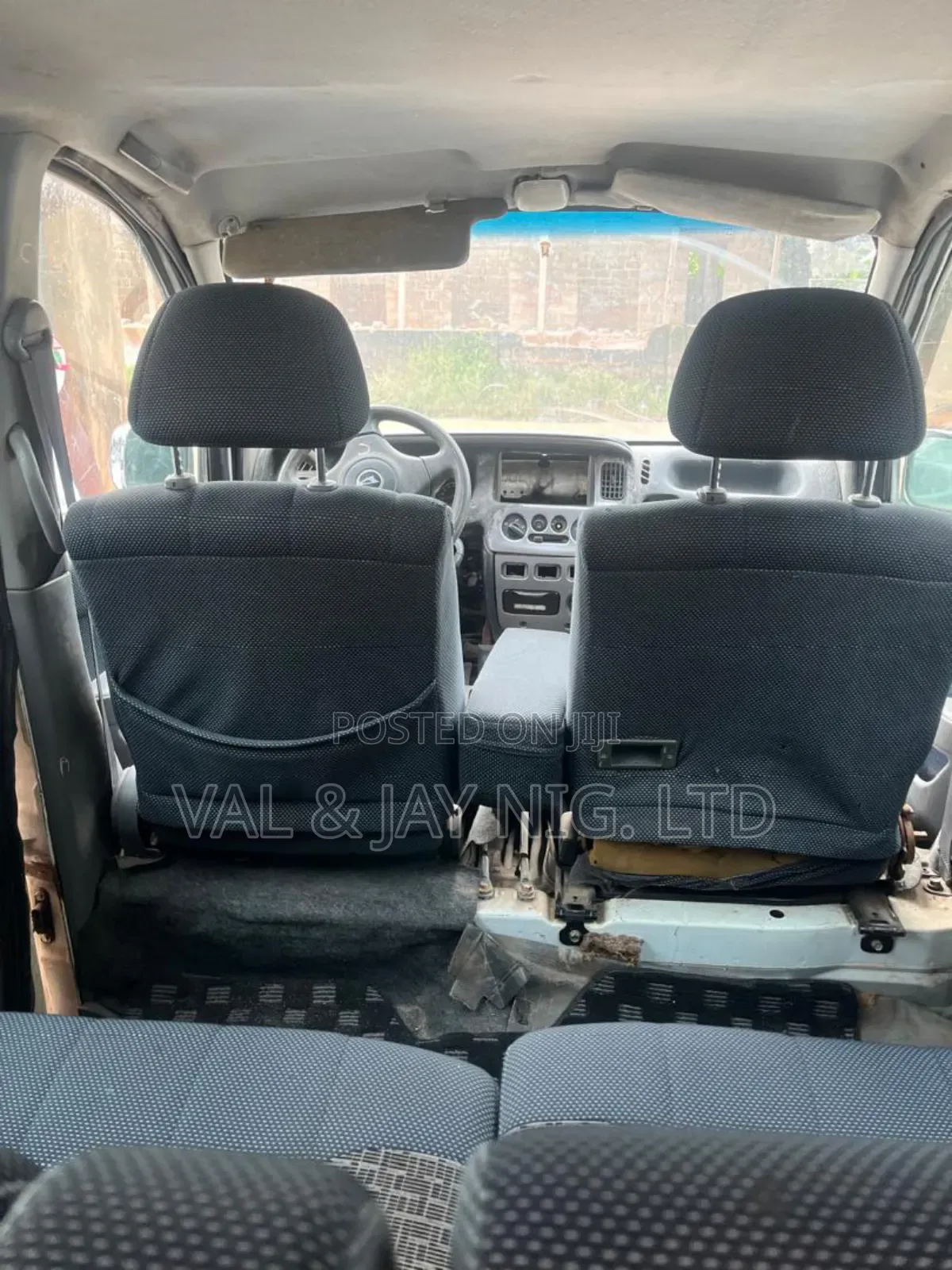 Daihatsu Hijet 2010 White