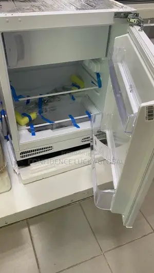 Under Counter Fridge Freezer 60cm