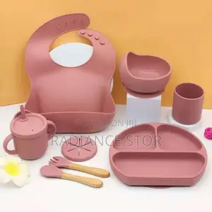Quality Baby Silicone Bib/Plate/Feeding Bottle Spoon