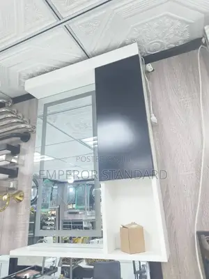 Only Cabinet’S Mirror Light