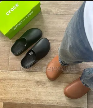 Original Dylan Crocs Slippers