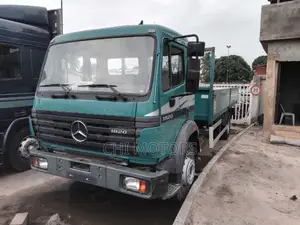 Mercedes Truck 1820 27fit