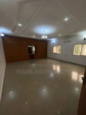 Furnished 8bdrm Duplex in Bananas Lsland for rent