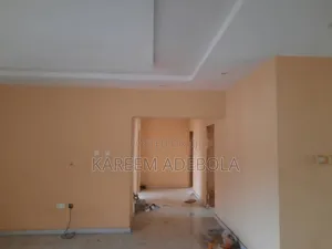 Furnished 3bdrm Block of Flats in Unilag Estate Magodo for rent