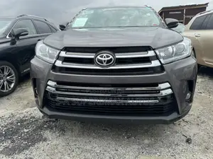 Toyota Highlander 2015 Gray