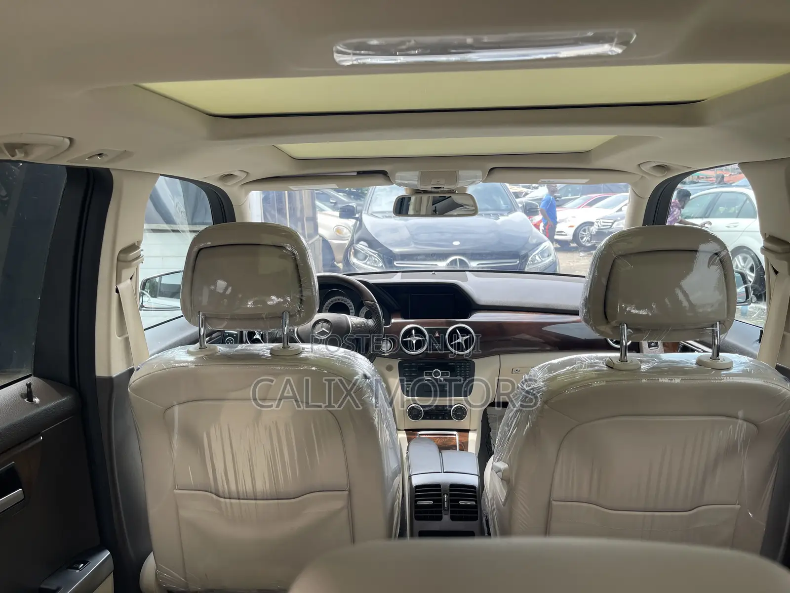 Mercedes-Benz GLK-Class 2015 Brown