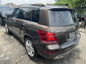 Mercedes-Benz GLK-Class 2015 Brown