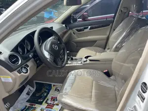 Mercedes-Benz C350 2013 White