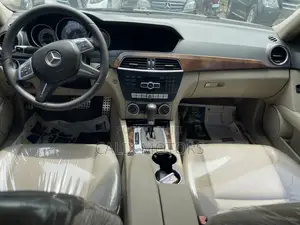 Mercedes-Benz C350 2013 White