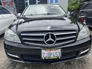 Mercedes-Benz C350 2010 Black