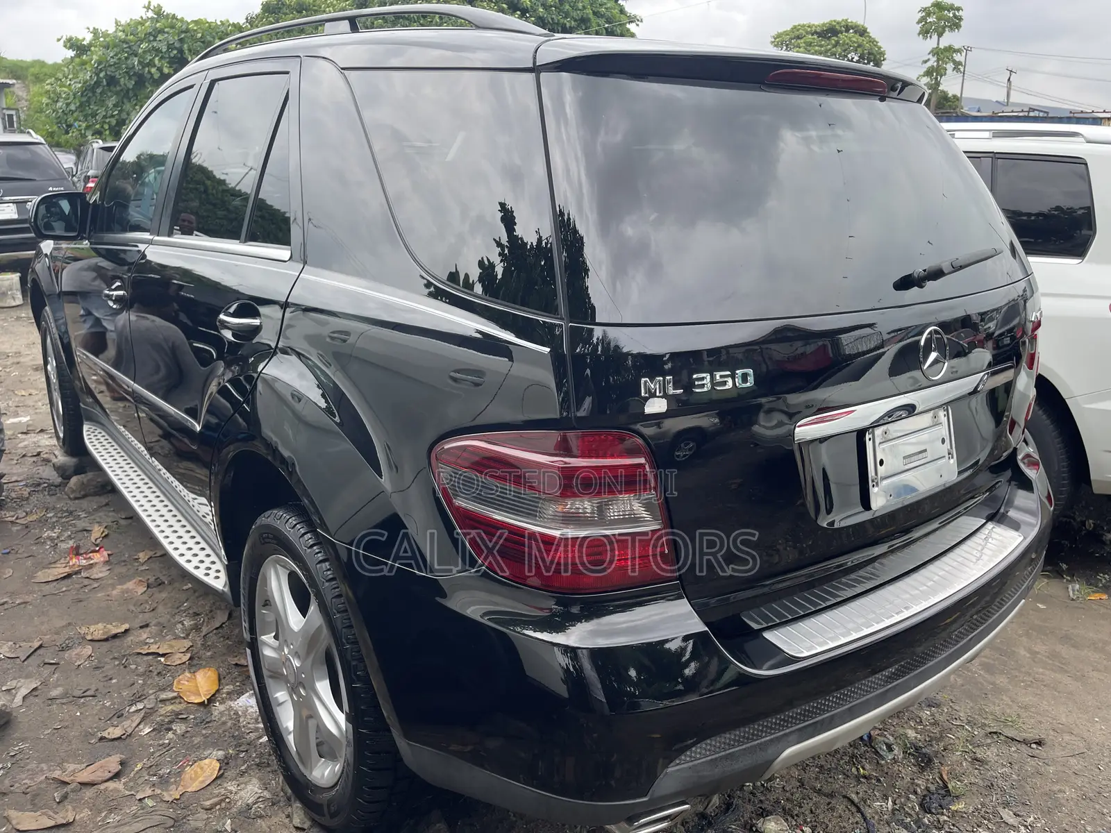 Mercedes-Benz M Class 2010 Black