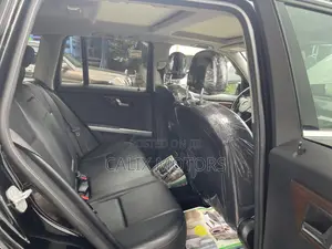 Mercedes-Benz GLK-Class 2010 Black