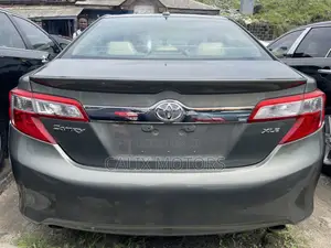 Toyota Camry 2014 Green