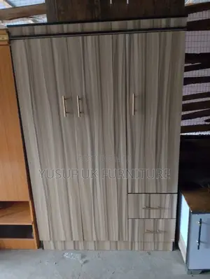 3 Doors Wardrobe Available at Affordable Prices