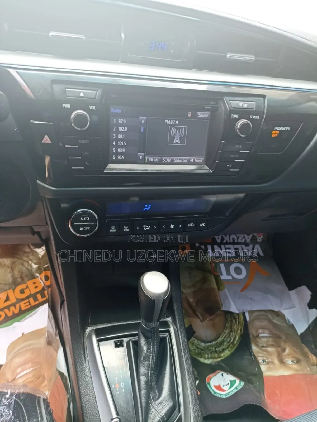Toyota Corolla 2015 Black