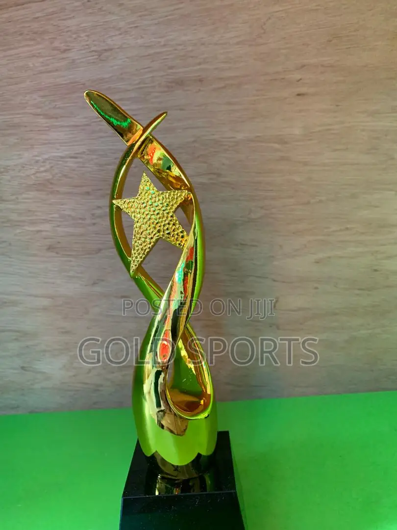 Quality Designed Trophy Rr4