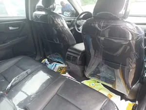 Toyota Camry 2016 Silver