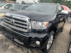 Toyota Sequoia 2011 Black