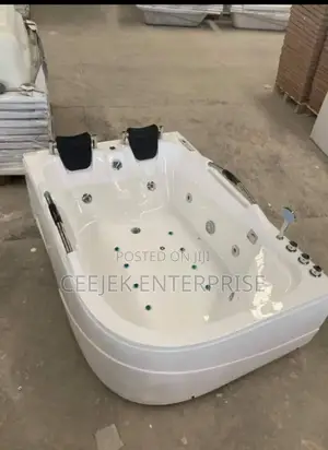 Double Jacuzzi