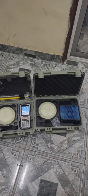 Hi-Target Irtk2 GNSS Receiver With Accessories