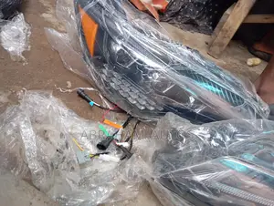 Headlamp Set for Toyota Camry 2015 Conversion Type Available