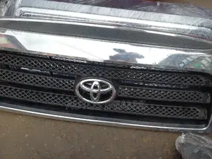 Front Grill Toyota Tundra 2008 Available Dm