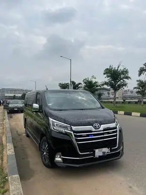 2021 Toyota Granvia for Rent