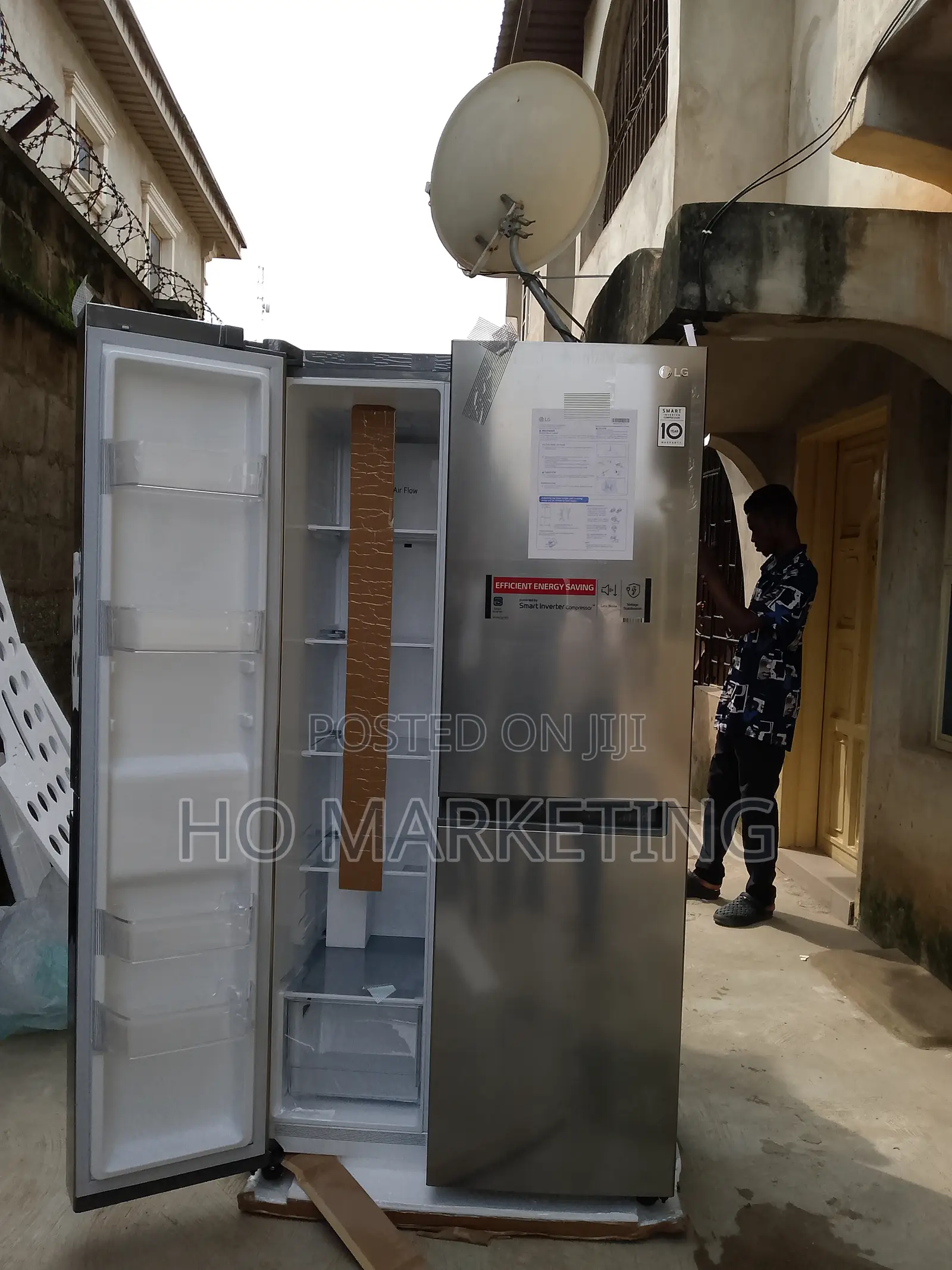 Functional LG Ref 247-Jlyl-B Refrigerator