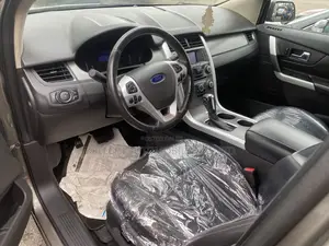 Ford Edge SEL 4dr AWD (3.5L 6cyl 6A) 2013 Gray