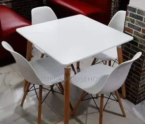4 Seater High Quality Dining Table.